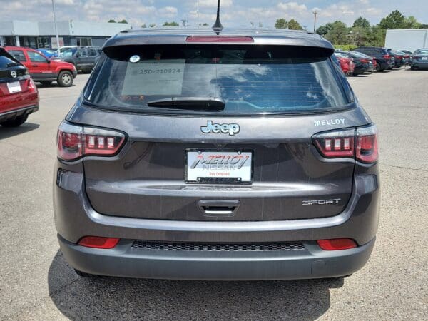 2020 Jeep Compass - Image 18