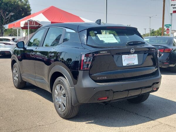 2025 Nissan Kicks - Image 3