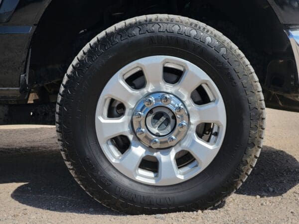 2023 Ford Super Duty F-250 SRW - Image 7