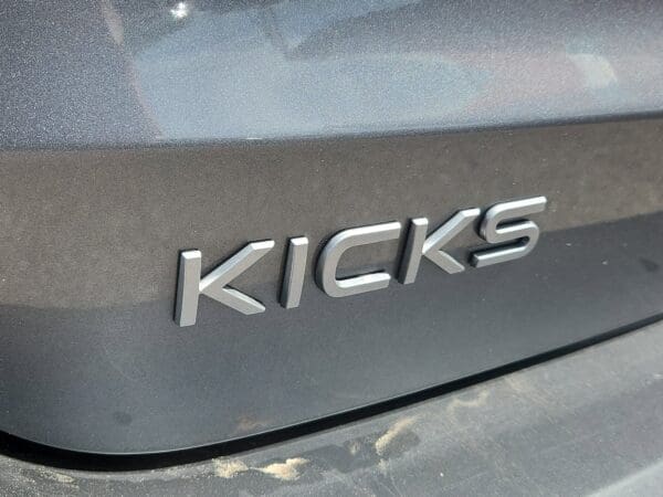 2025 Nissan Kicks - Image 19