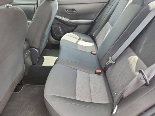 2025 Nissan Sentra - Image 16