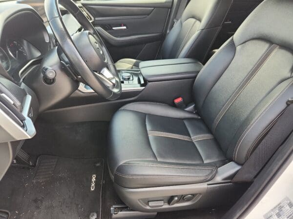 2024 Mazda CX-90 - Image 15