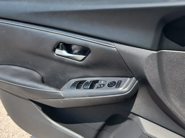 2023 Nissan Sentra - Image 14