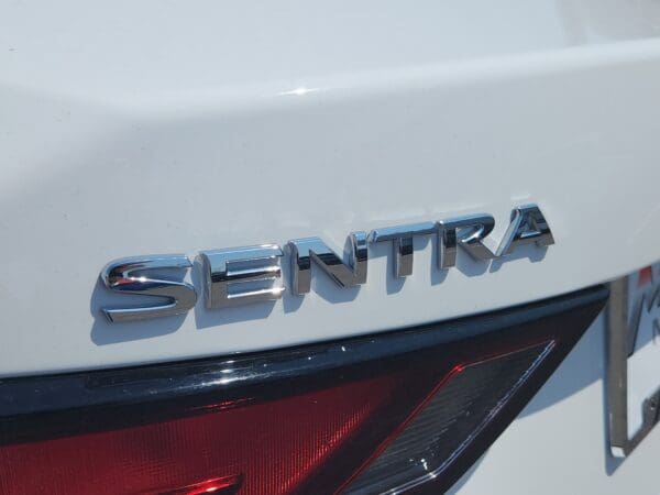 2025 Nissan Sentra - Image 19