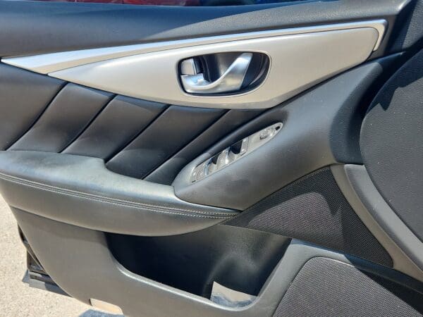 2021 INFINITI Q50 - Image 13