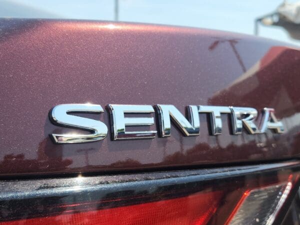 2023 Nissan Sentra - Image 19
