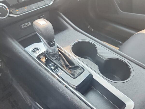 2025 Nissan Altima - Image 10