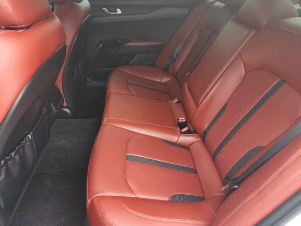 2024 Kia K5 - Image 16