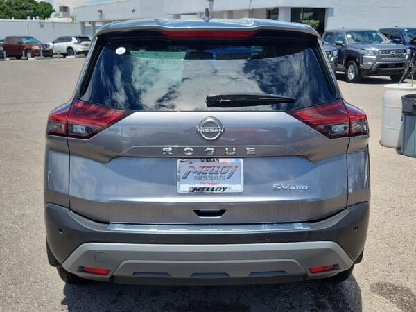 2023 Nissan Rogue - Image 18