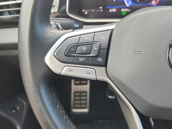 2025 Volkswagen Jetta - Image 6