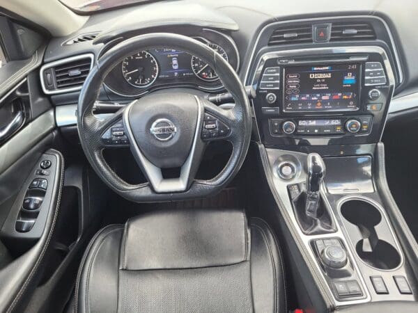 2021 Nissan Maxima - Image 9