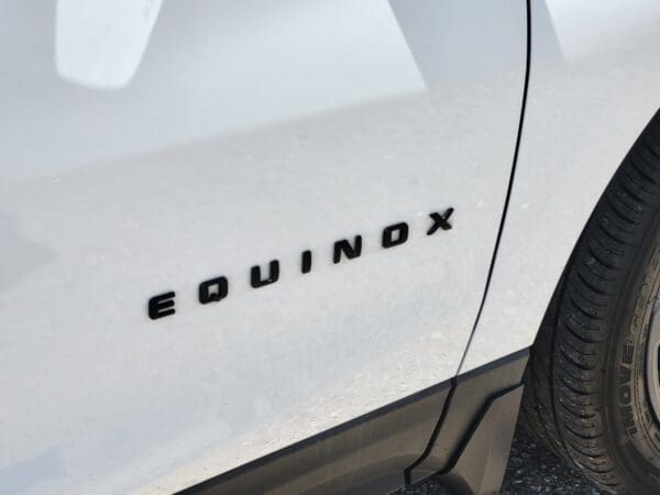 2024 Chevrolet Equinox - Image 31