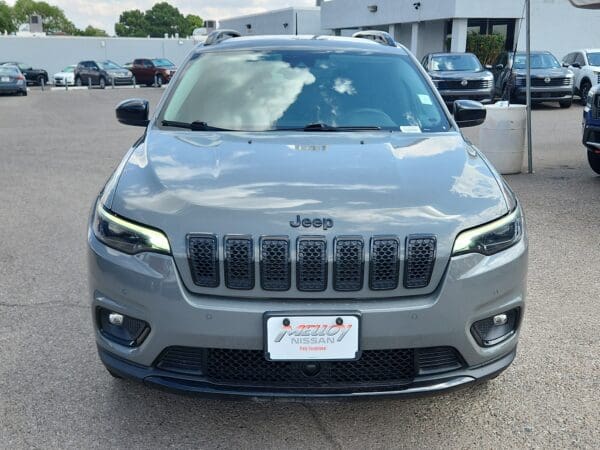 2023 Jeep Cherokee - Image 5