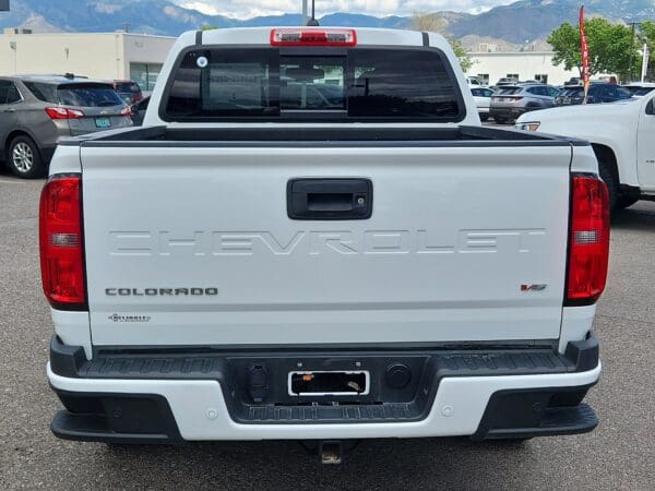 2022 Chevrolet Colorado - Image 17