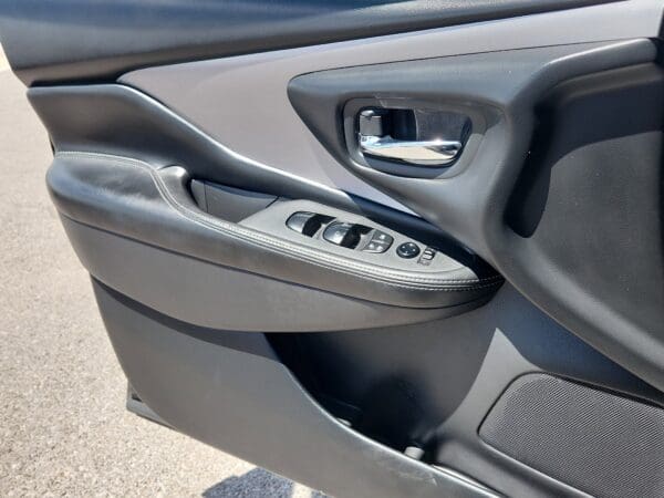 2021 Nissan Murano - Image 13
