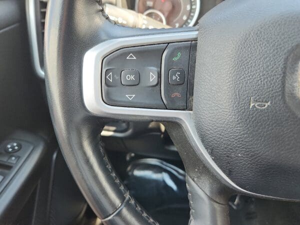 2023 Ram 1500 - Image 6