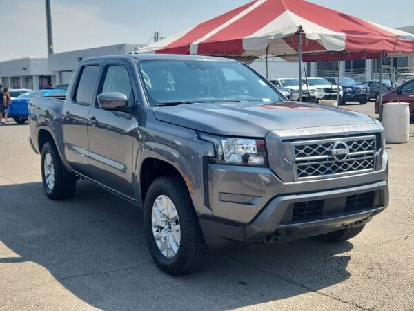 2024 Nissan Frontier - Image 4