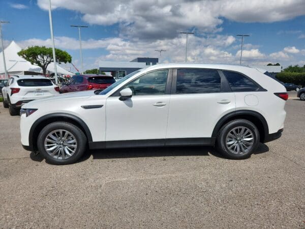 2024 Mazda CX-90 - Image 2