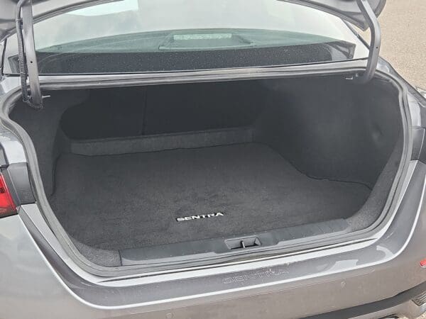 2025 Nissan Sentra - Image 20