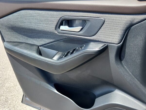 2023 Nissan Rogue - Image 14