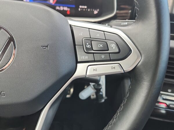 2025 Volkswagen Jetta - Image 7