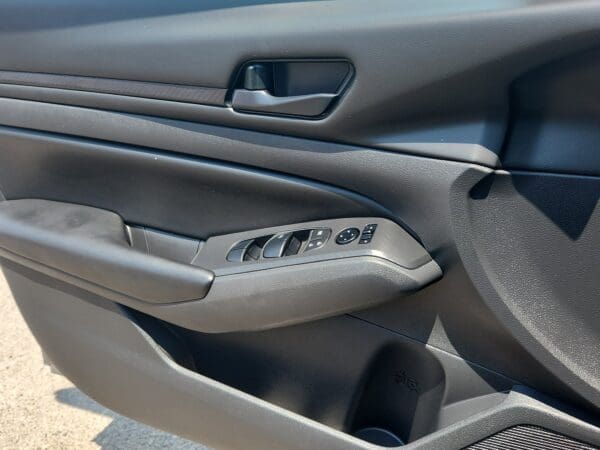 2024 Nissan Altima - Image 14