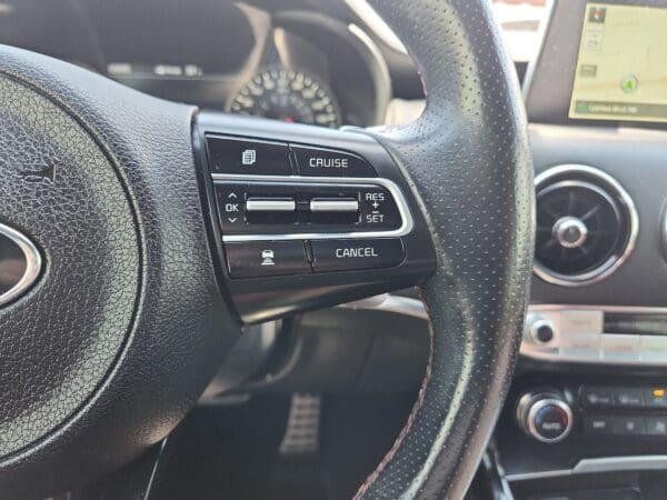 2020 Kia Stinger - Image 7
