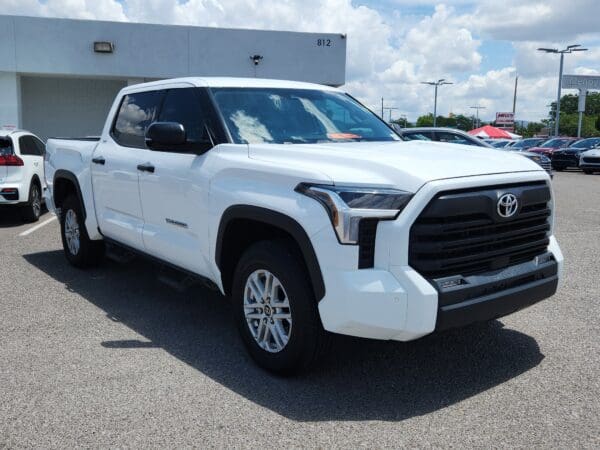 2022 Toyota Tundra 4WD - Image 4