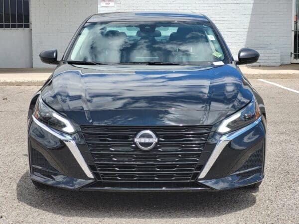 2025 Nissan Altima - Image 5