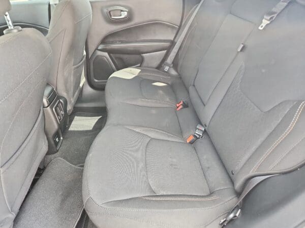 2020 Jeep Compass - Image 16