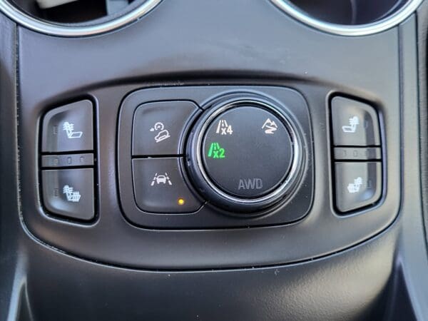 2024 GMC Terrain - Image 24