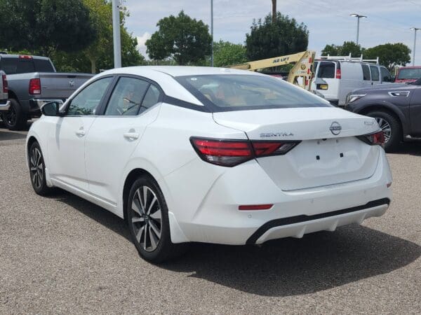 2025 Nissan Sentra - Image 3