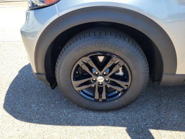 2024 Ford Explorer - Image 20