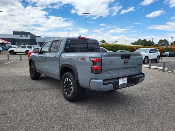 2024 Nissan Frontier - Image 3
