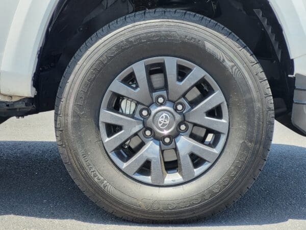 2023 Toyota Tacoma 2WD - Image 7