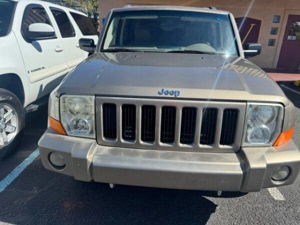 2006 Jeep Commander - Image 3