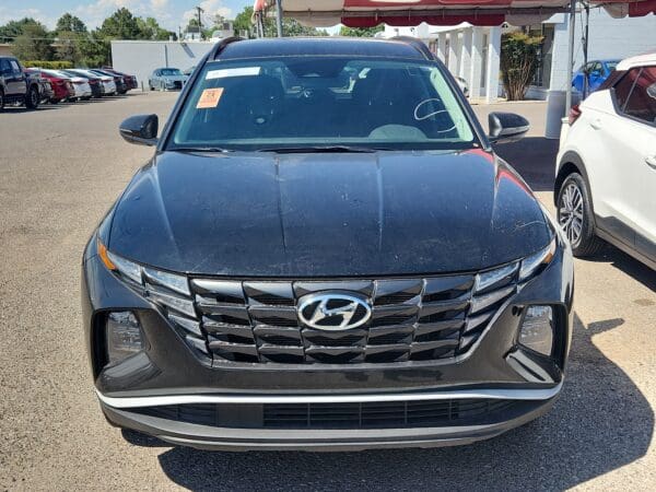 2023 Hyundai Tucson - Image 2