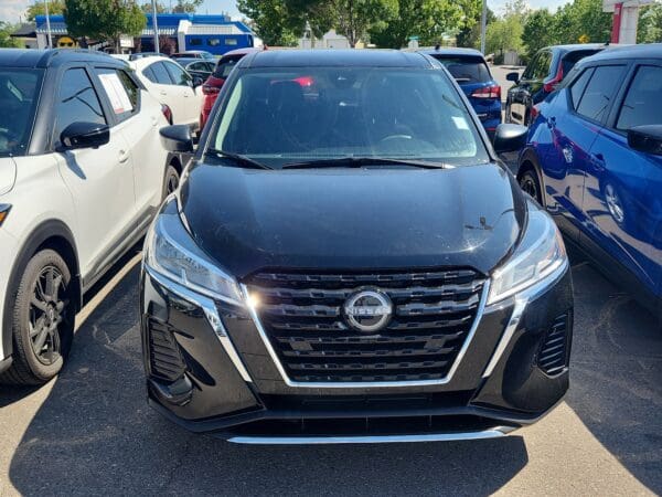2024 Nissan Kicks - Image 2