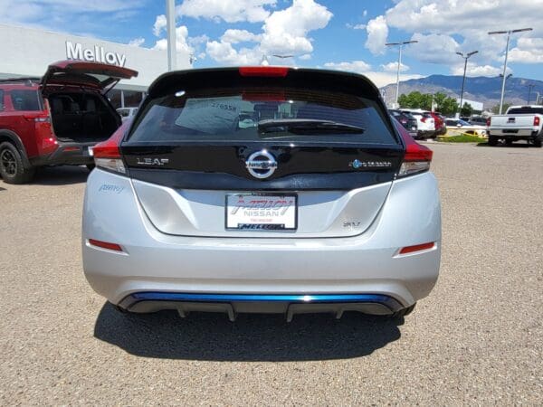 2019 Nissan LEAF - Image 13