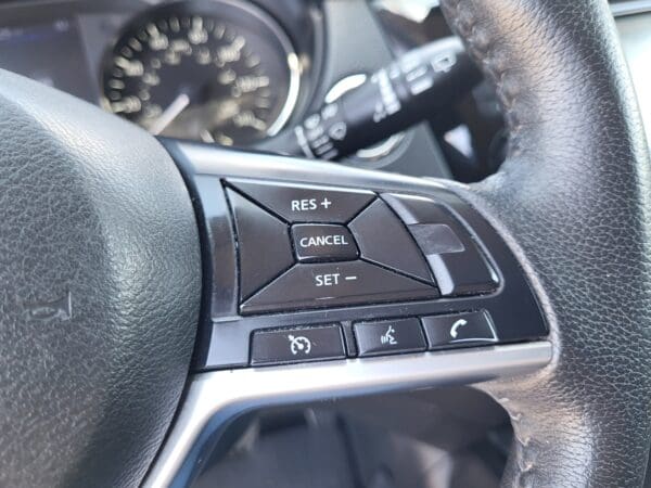 2020 Nissan Rogue - Image 20
