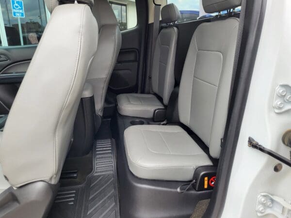 2018 Chevrolet Colorado - Image 9