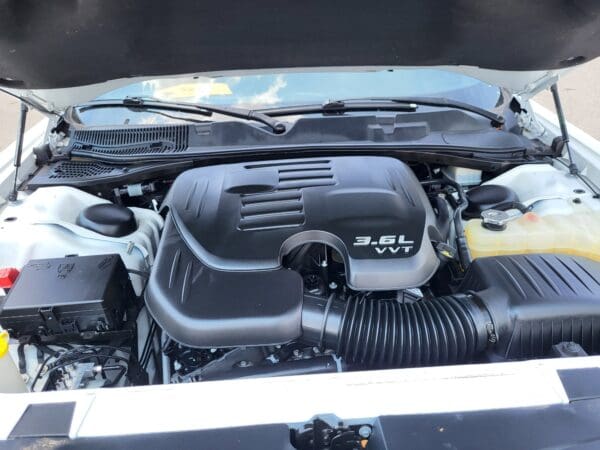 2019 Dodge Challenger - Image 14