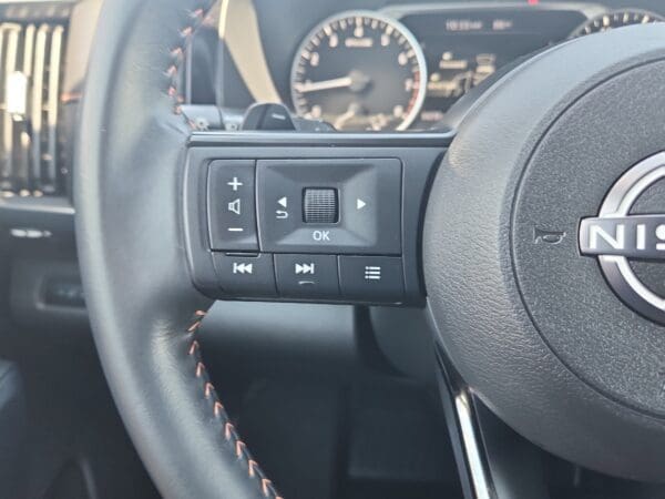 2025 Nissan Pathfinder - Image 6