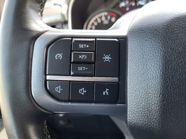 2023 Ford F-150 - Image 17