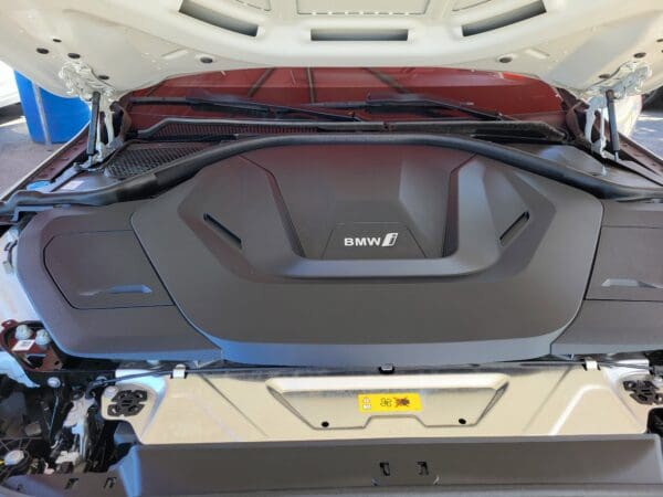 2023 BMW i4 - Image 17