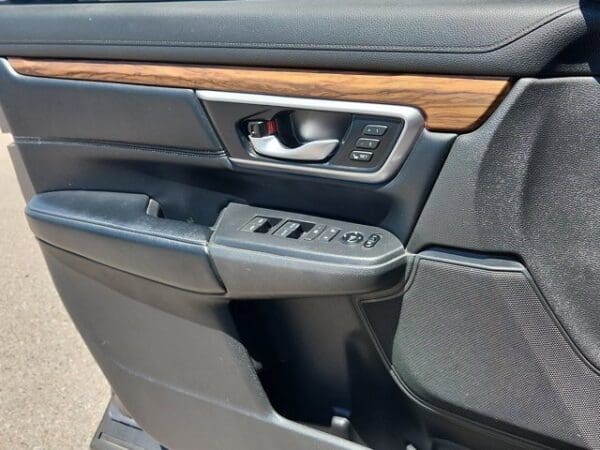 2021 Honda CR-V Hybrid - Image 14