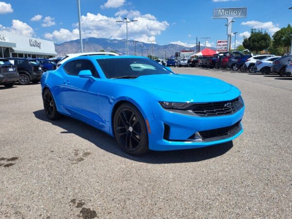 2023 Chevrolet Camaro - Image 4