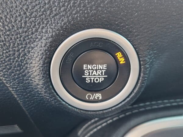 2019 Dodge Challenger - Image 21