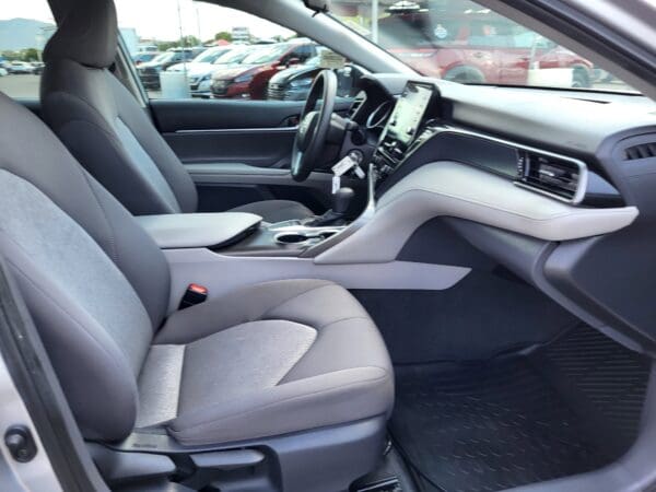 2024 Toyota Camry - Image 15