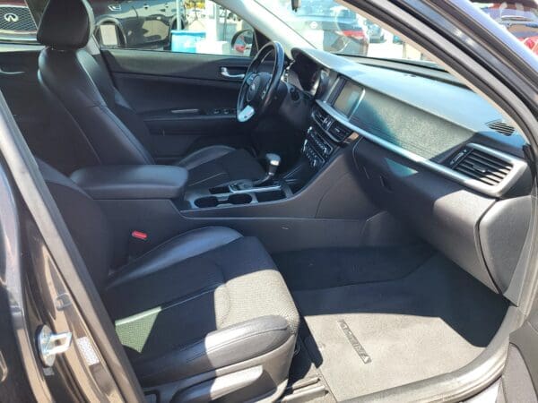 2020 Kia Optima - Image 15